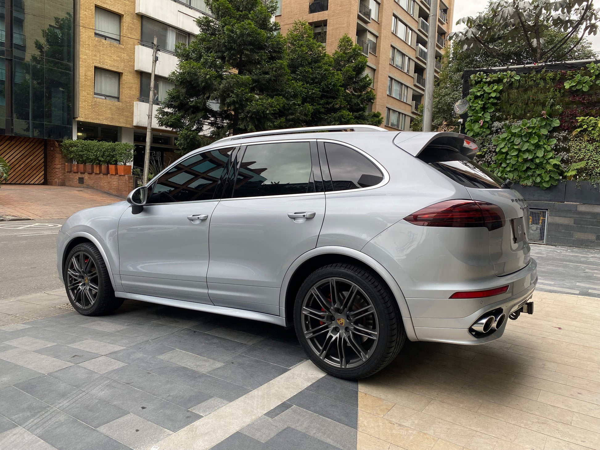 Porsche Cayenne GTS Modelo 2016 - Autos 93