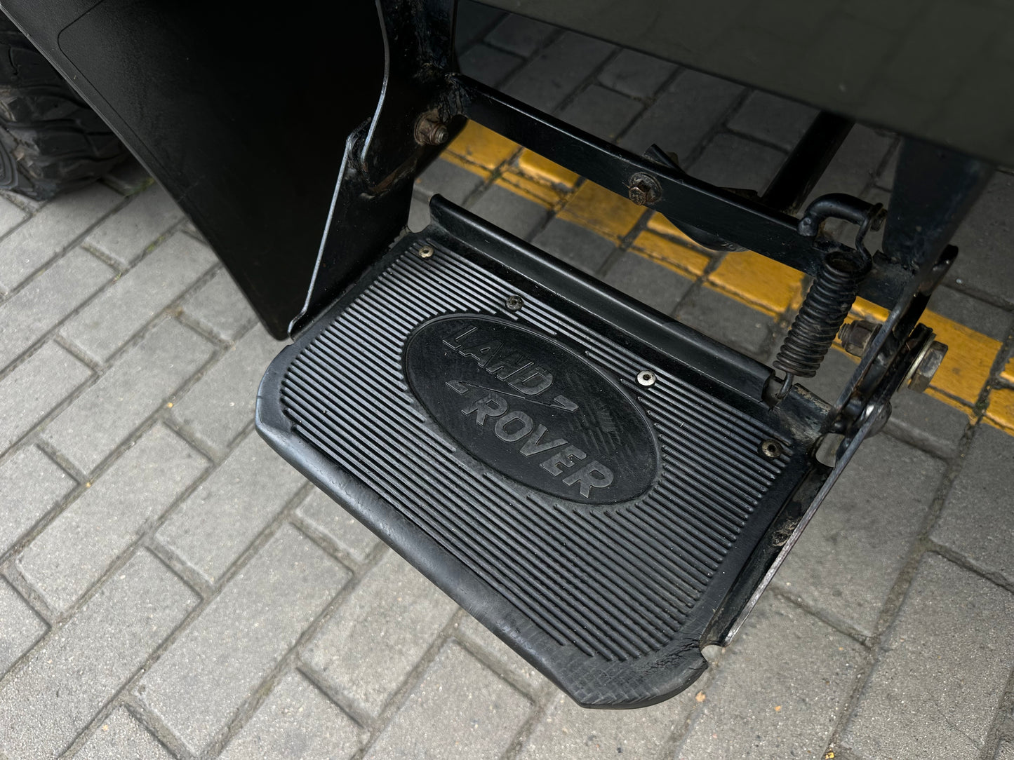 Land Rover Defender HCPU Modelo 2008