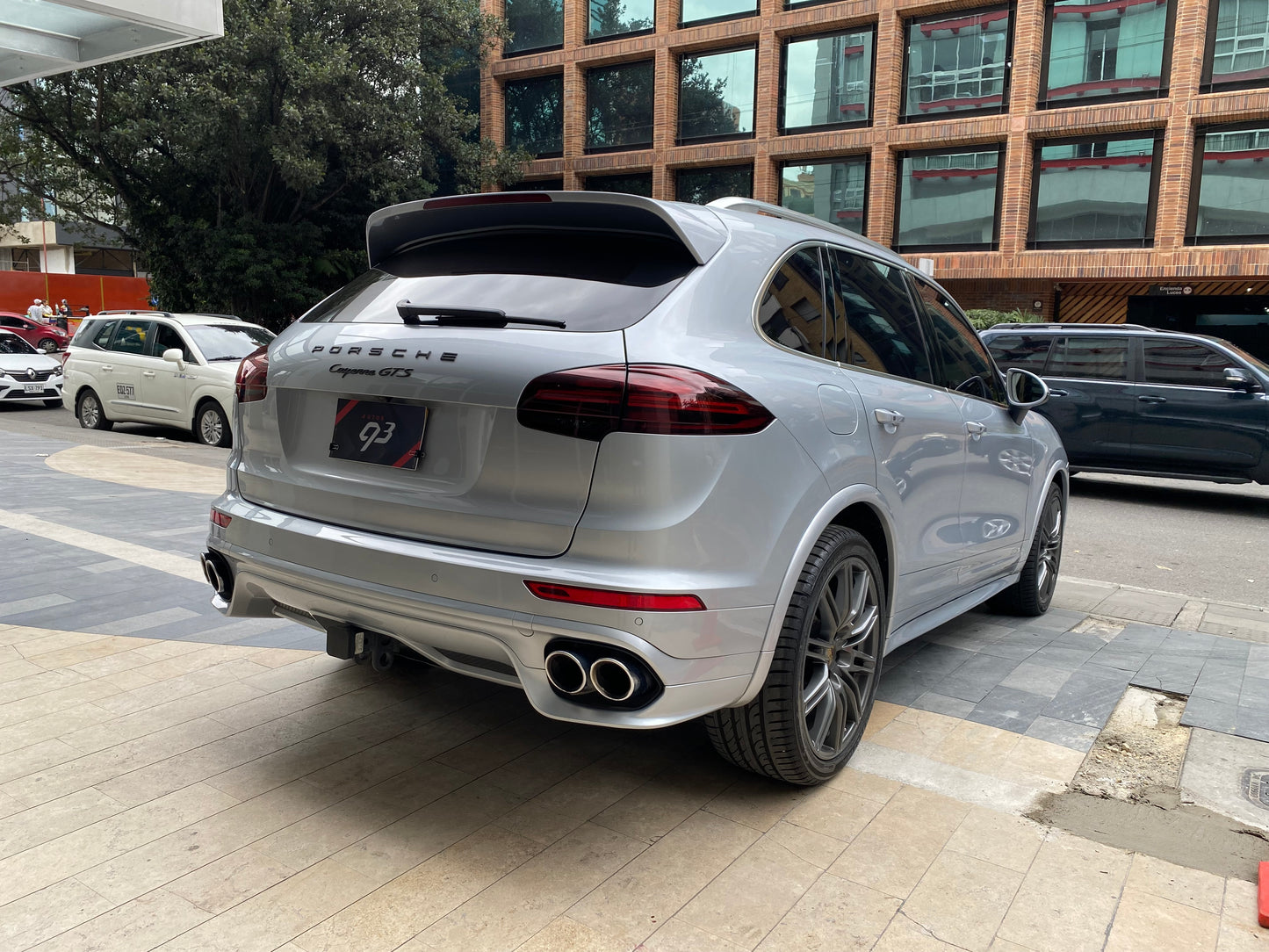 Porsche Cayenne GTS Modelo 2016 - Autos 93