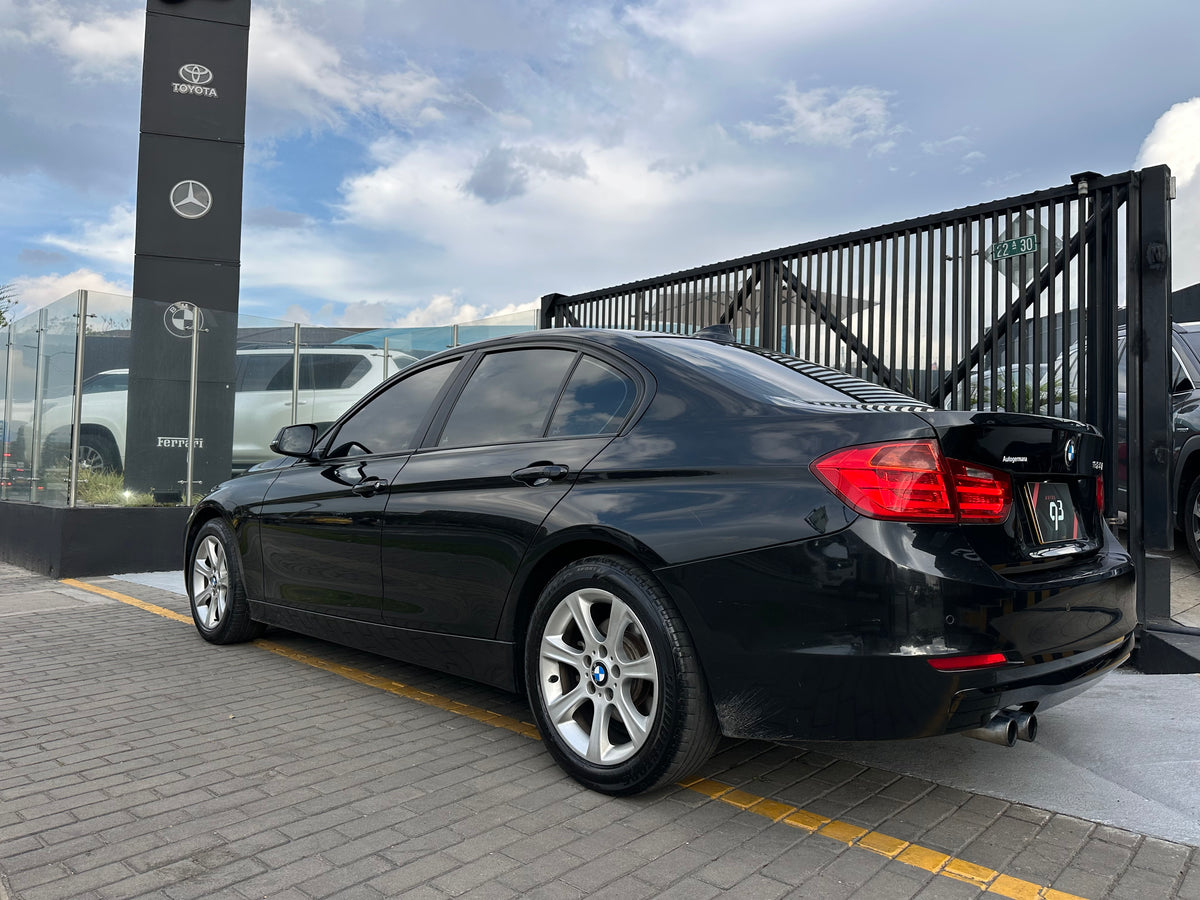 BMW 328i Modelo 2013