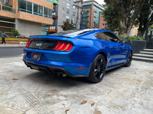 Cargar imagen en el visor de la galería, Ford Mustang GT Modelo 2021
