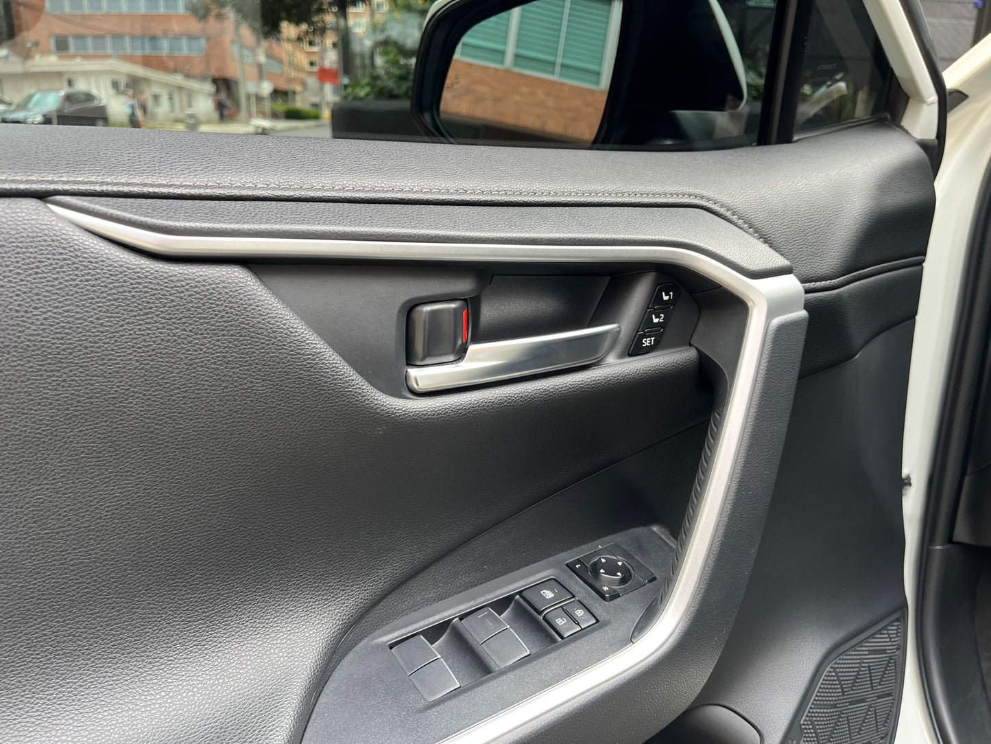 Toyota RAV 4 Limited Hybrid Modelo 2021