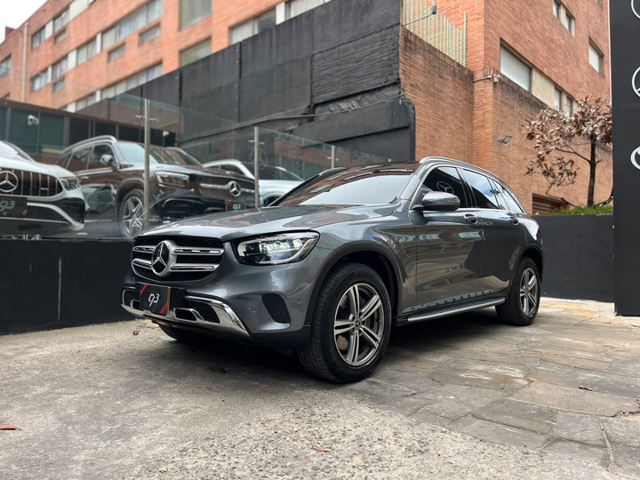 Mercedes-Benz GLC 300 4MATIC Modelo 2020