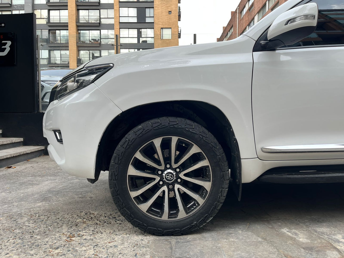 Toyota Prado TXL Blindada Modelo 2014 - Autos 93