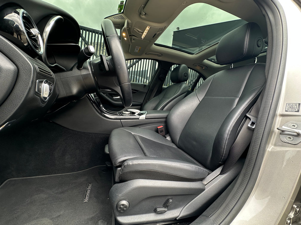 Mercedes-Benz C 200 Exclusive Modelo 2020