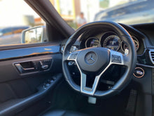 Cargar imagen en el visor de la galería, Mercedes-Benz E63 AMG Modelo 2014
