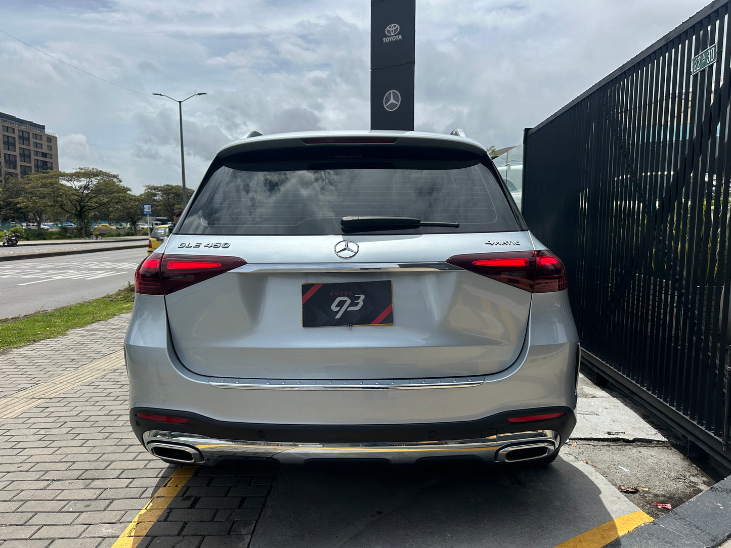 MERCEDES-BENZ GLE 450 4MATIC MODELO 2025