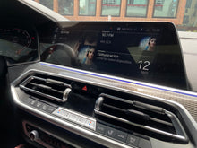 Cargar imagen en el visor de la galería, BMW X6 M50I Blindada Modelo 2023
