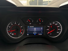 Cargar imagen en el visor de la galería, Chevrolet Camaro RS Modelo 2020
