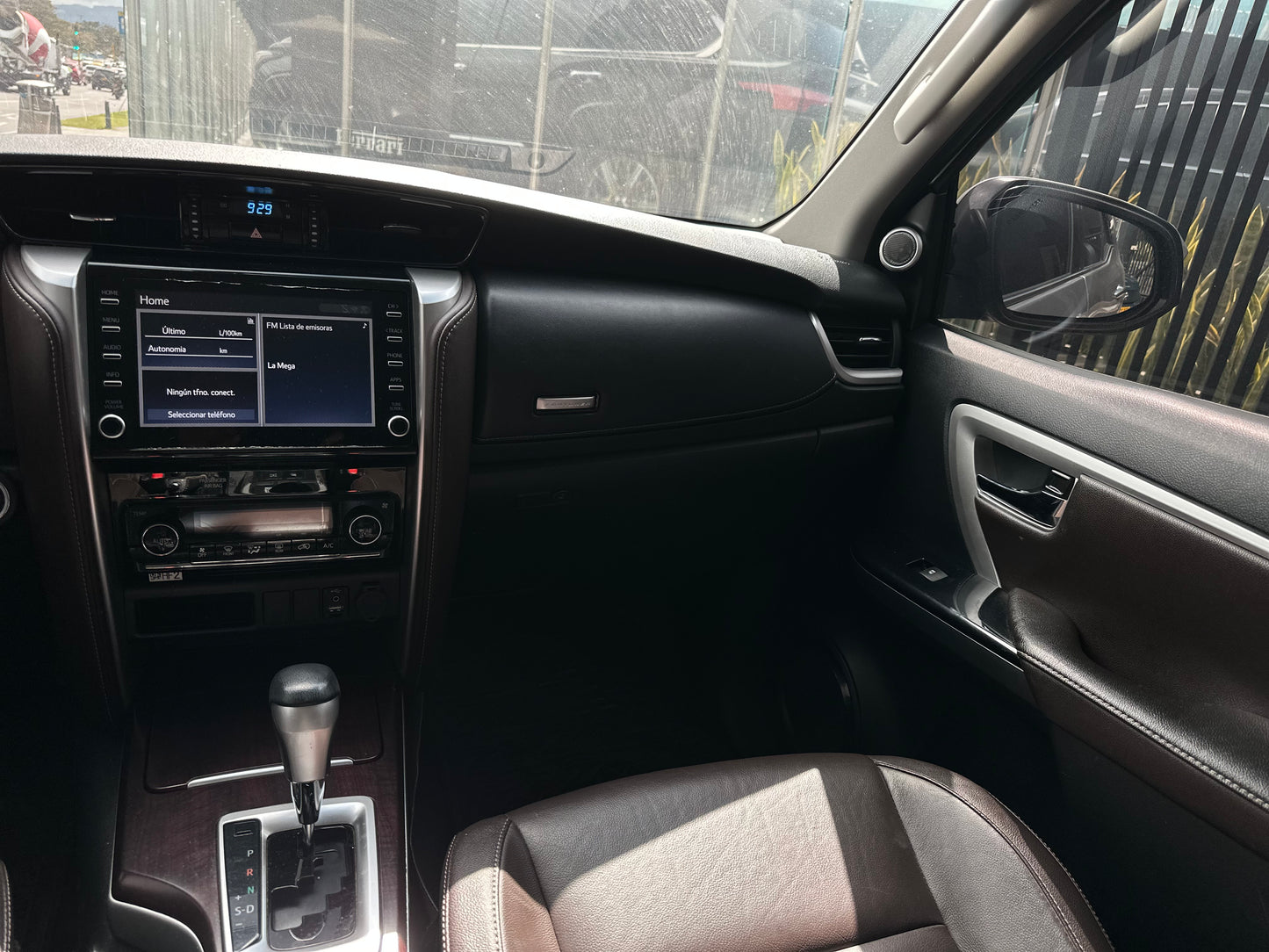 Toyota Fortuner SRV Modelo 2020