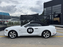 Cargar imagen en el visor de la galería, Ford Mustang GT Cabrío Modelo 2019
