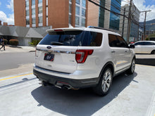 Cargar imagen en el visor de la galería, Ford Explorer Limited Blindado Modelo 2019
