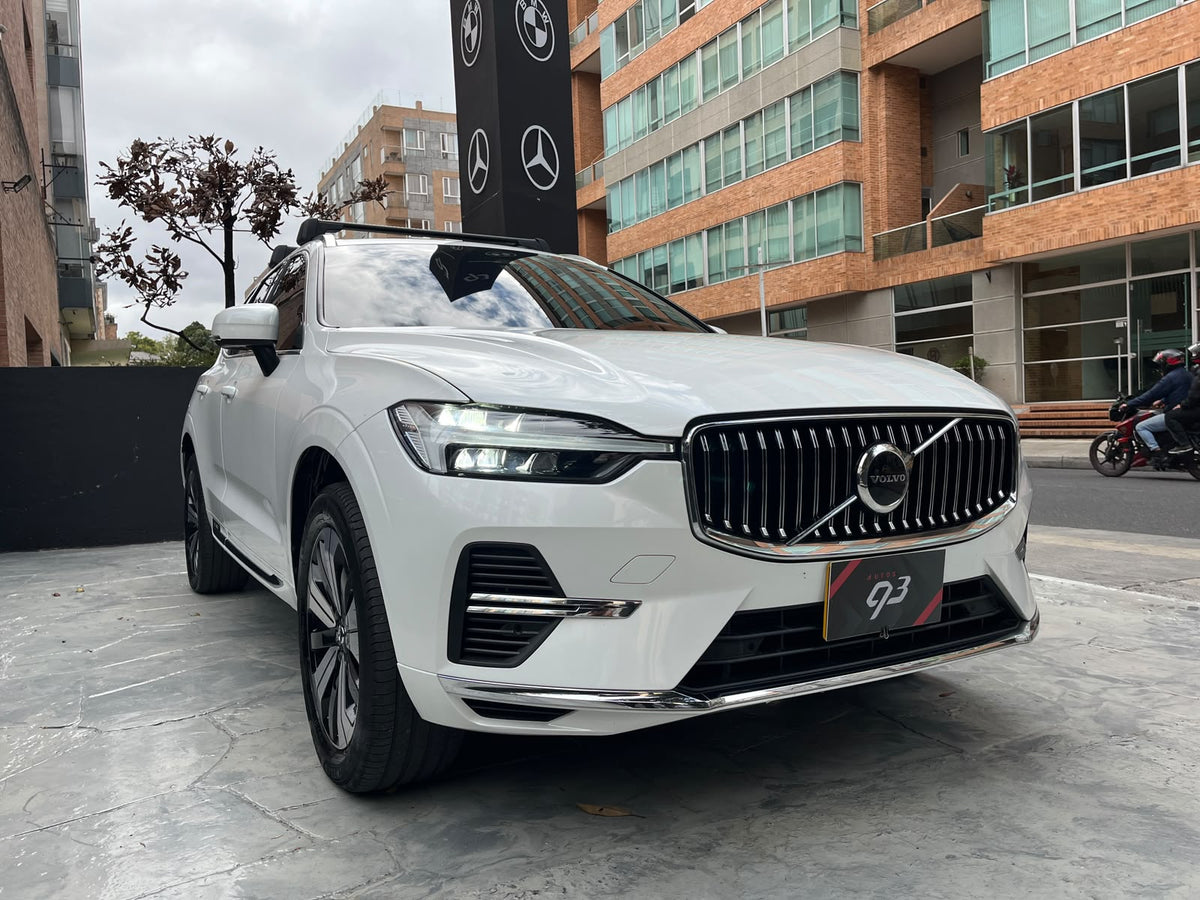 Volvo XC60 T8 Híbrida Enchufable Modelo 2024