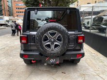 Cargar imagen en el visor de la galería, Jeep Wrangler Unlimited Modelo 2021

