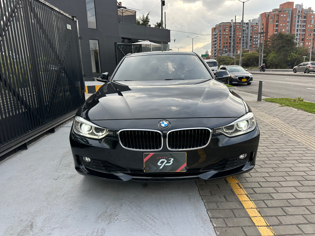 BMW 328i Modelo 2013