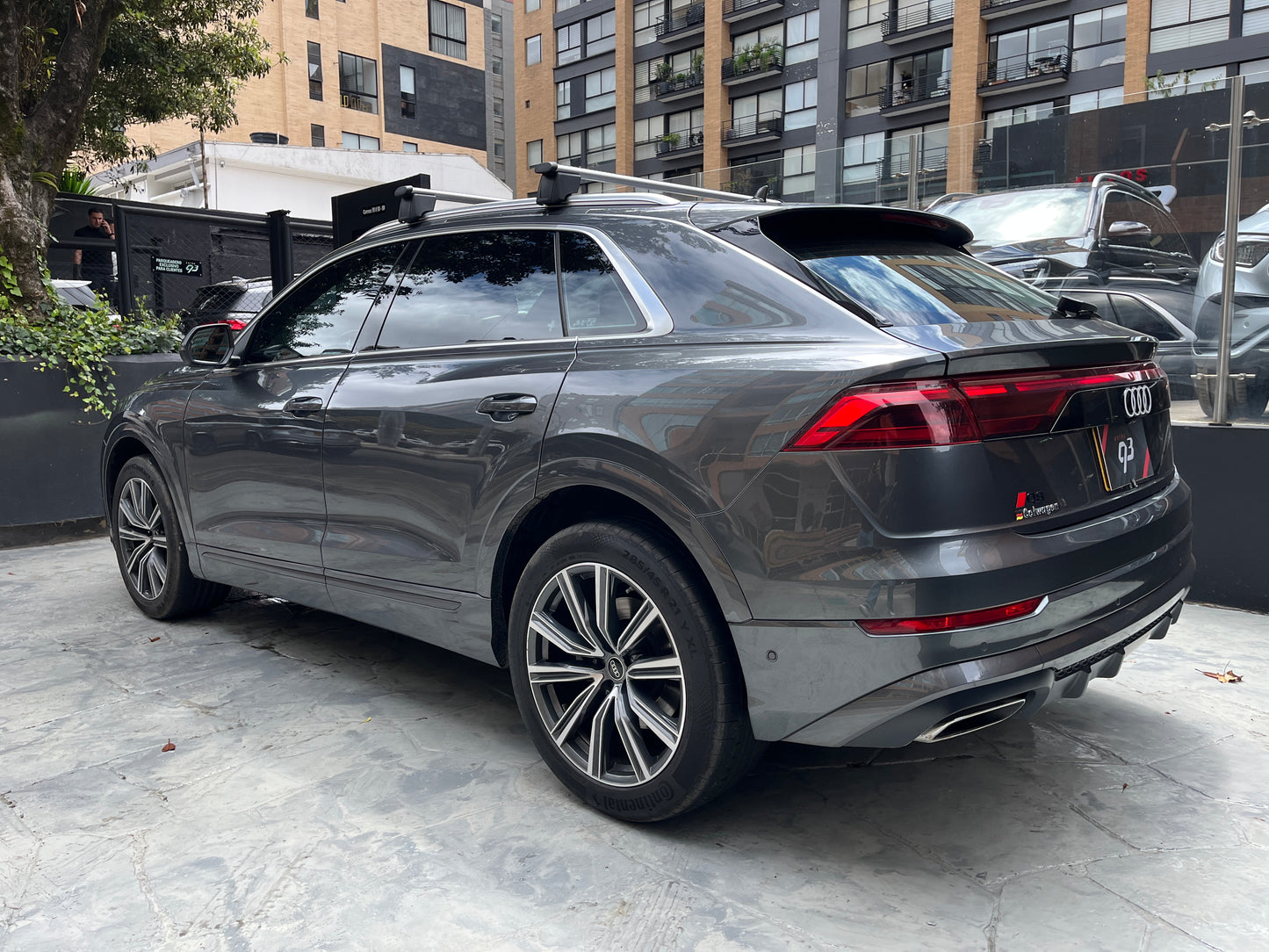 Audi Q8 S line Modelo 2025