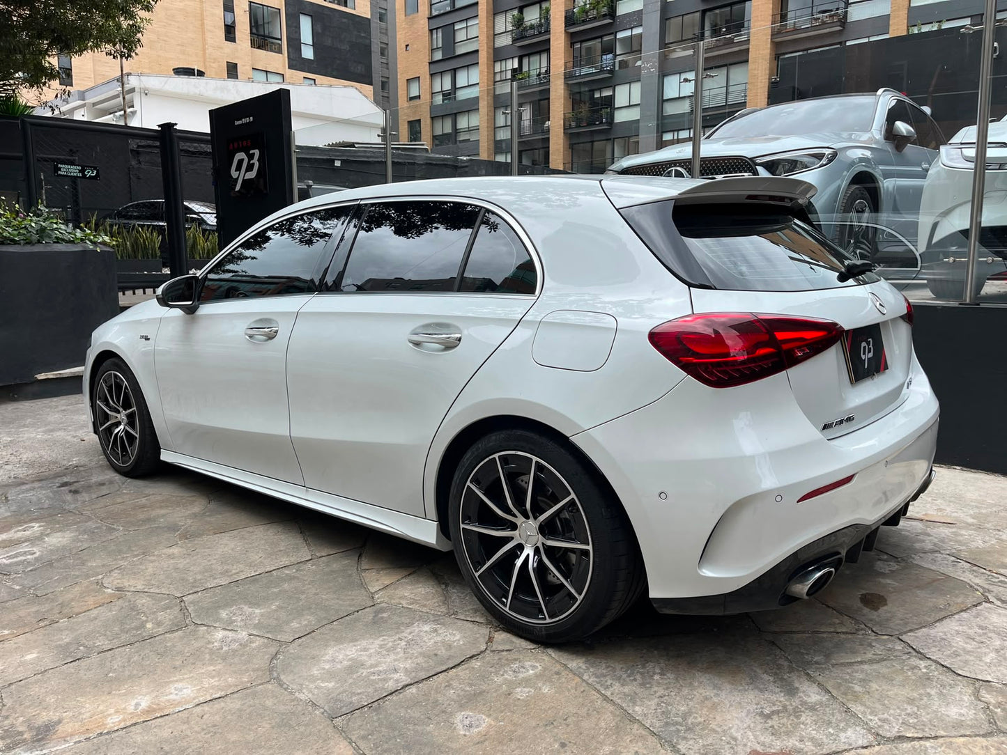 Mercedes-Benz A35 AMG 4MATIC Modelo 2023