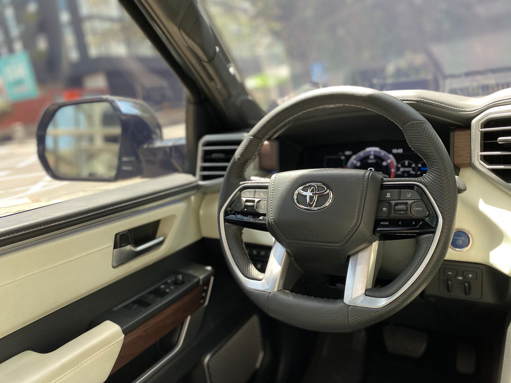 Toyota Sequoia Capstone Hibrida Modelo 2026 (IMPORTACIÓN) - Autos 93