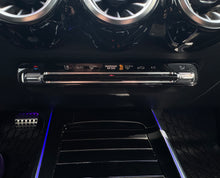 Cargar imagen en el visor de la galería, Mercedes Benz GLB 200 Modelo 2022
