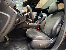 Cargar imagen en el visor de la galería, Mercedes-Benz GLC 300 4MATIC Híbrido Modelo 2024
