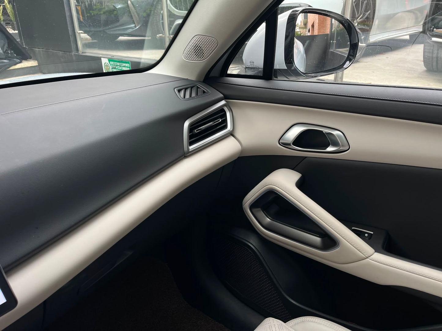BYD Yuan Up EV Modelo 2025
