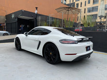 Cargar imagen en el visor de la galería, Porsche 718 Cayman Modelo 2018
