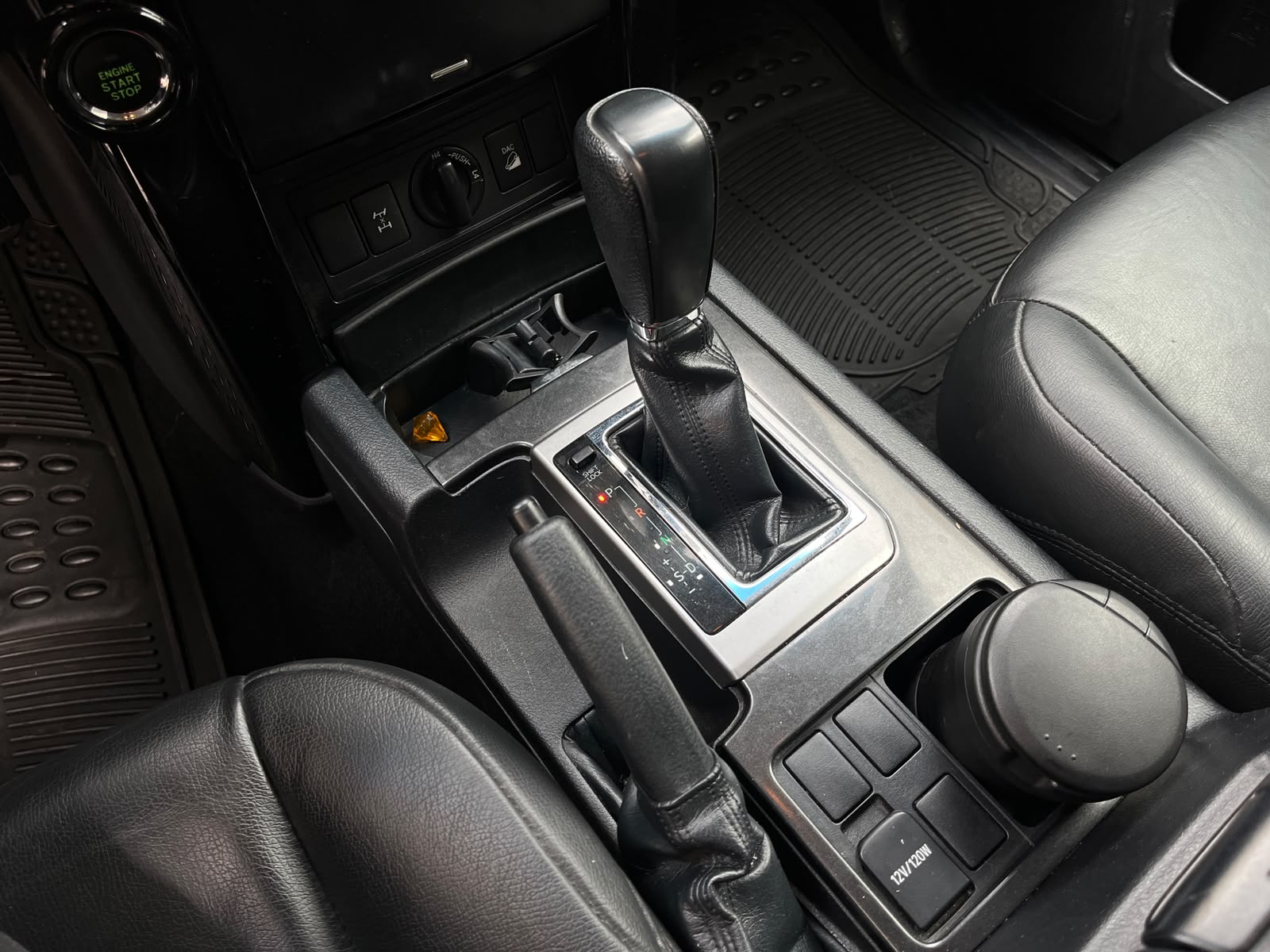 Toyota Prado TX 4.0 Gasolina Modelo 2014 - Autos 93