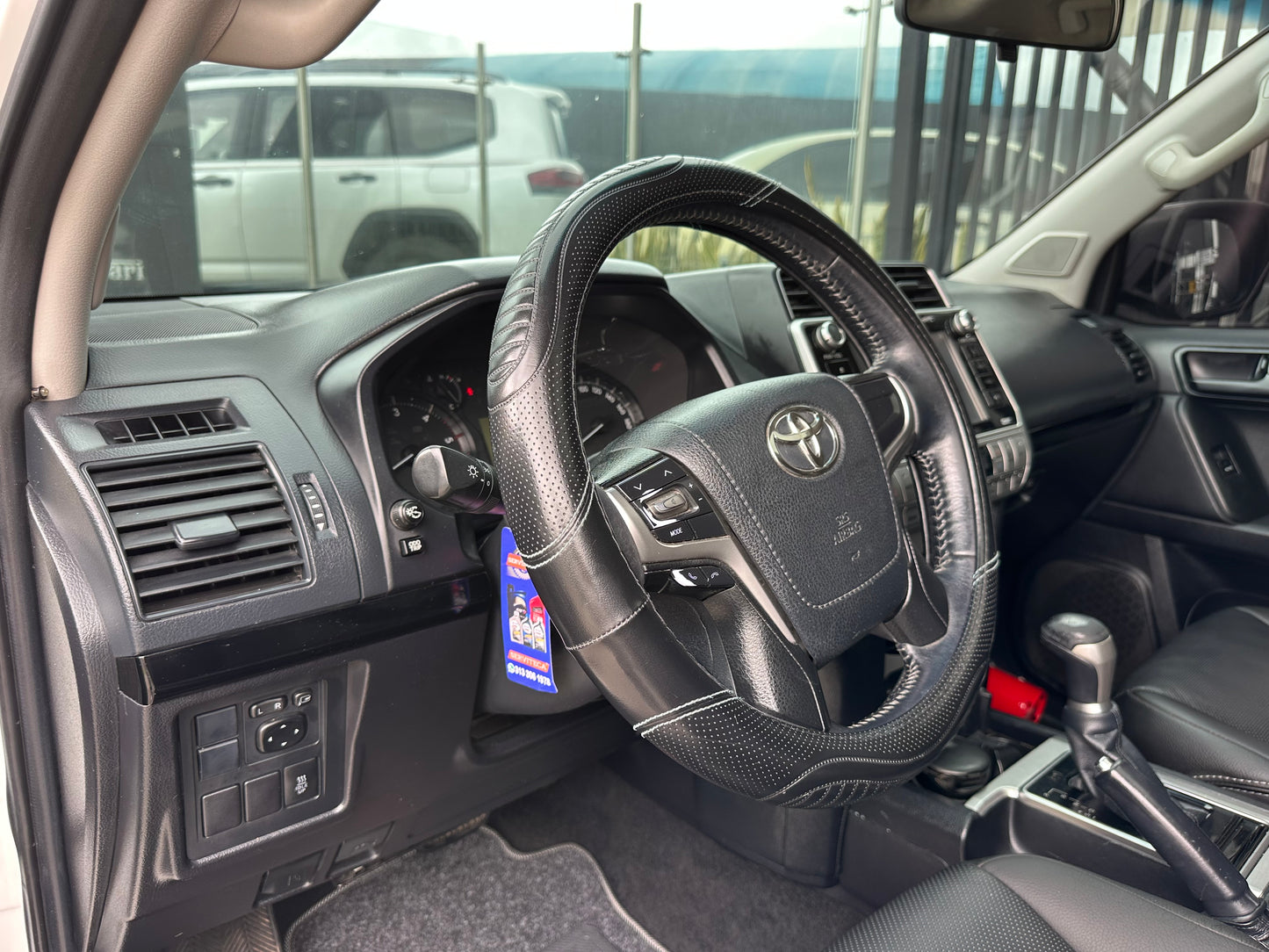 TOYOTA LAND CRUISER PRADO TX-L II (2018)

139.903 km | 🛢️ Diésel | 7 pasajeros