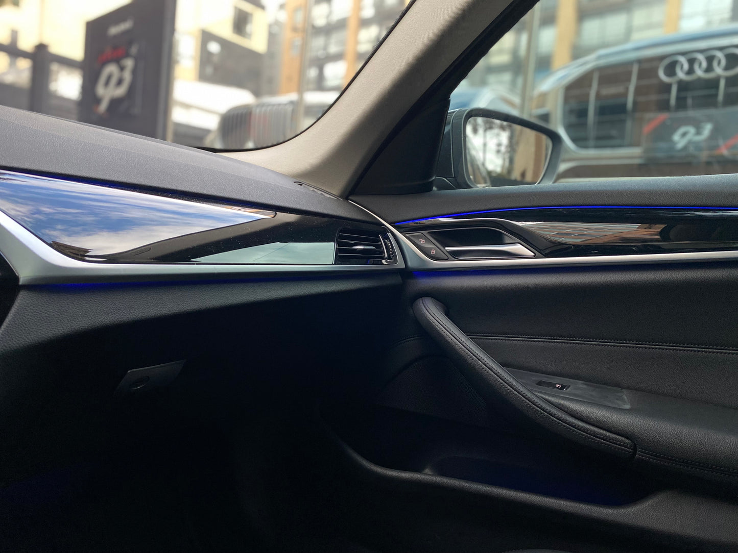 BMW 520I Modelo 2018 - Autos 93