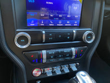 Cargar imagen en el visor de la galería, Ford Mustang Mach 1 Modelo 2022
