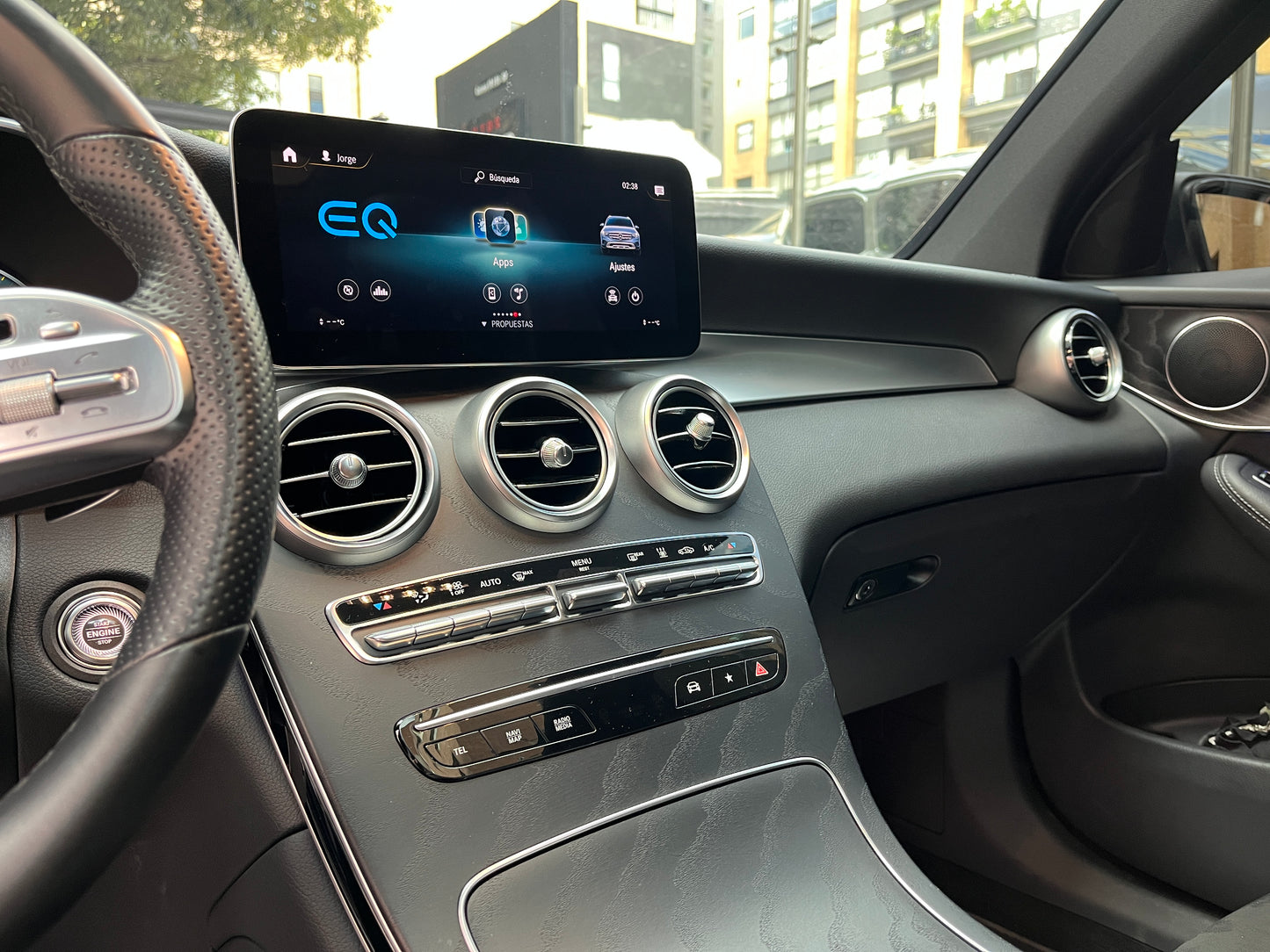 Mercedes-Benz GLC 300e 4MATIC Modelo 2022