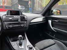 Cargar imagen en el visor de la galería, BMW M235I Coupé Modelo 2015
