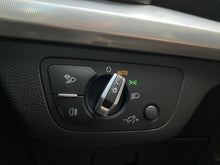 Cargar imagen en el visor de la galería, Audi Q5 45 TFSI Híbrida Modelo 2021
