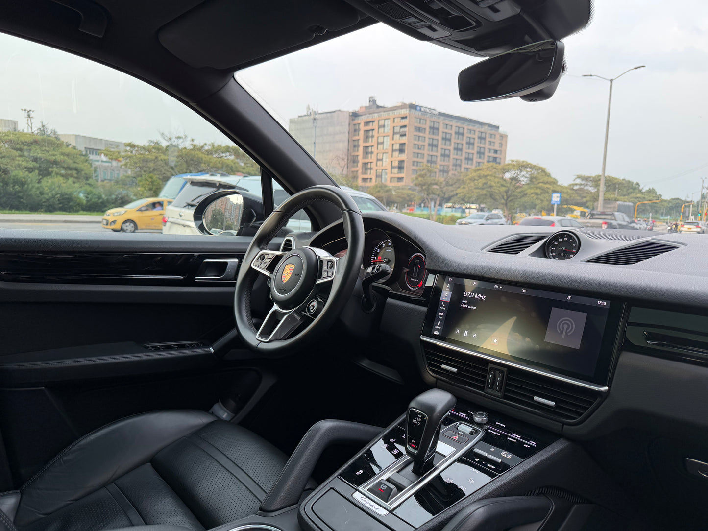Porsche Cayenne Modelo 2019 - Autos 93
