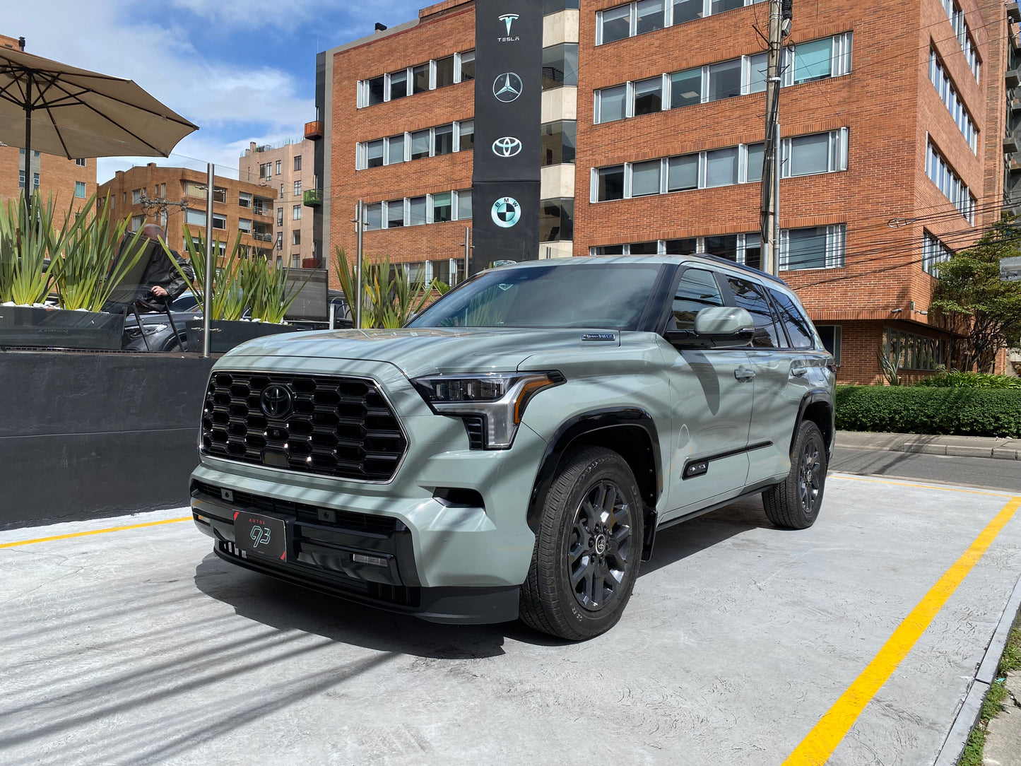 Toyota Sequoia Platinum Hibrida Modelo 2026 (IMPORTACIÓN) - Autos 93