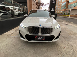 BMW IX1 xDrive30 Modelo 2025