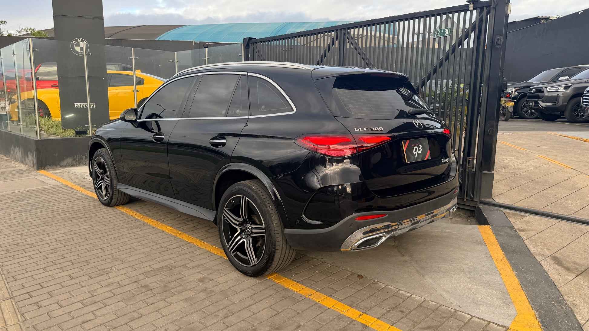 Mercedes Benz GLC300 4Matic Modelo 2025 - Autos 93