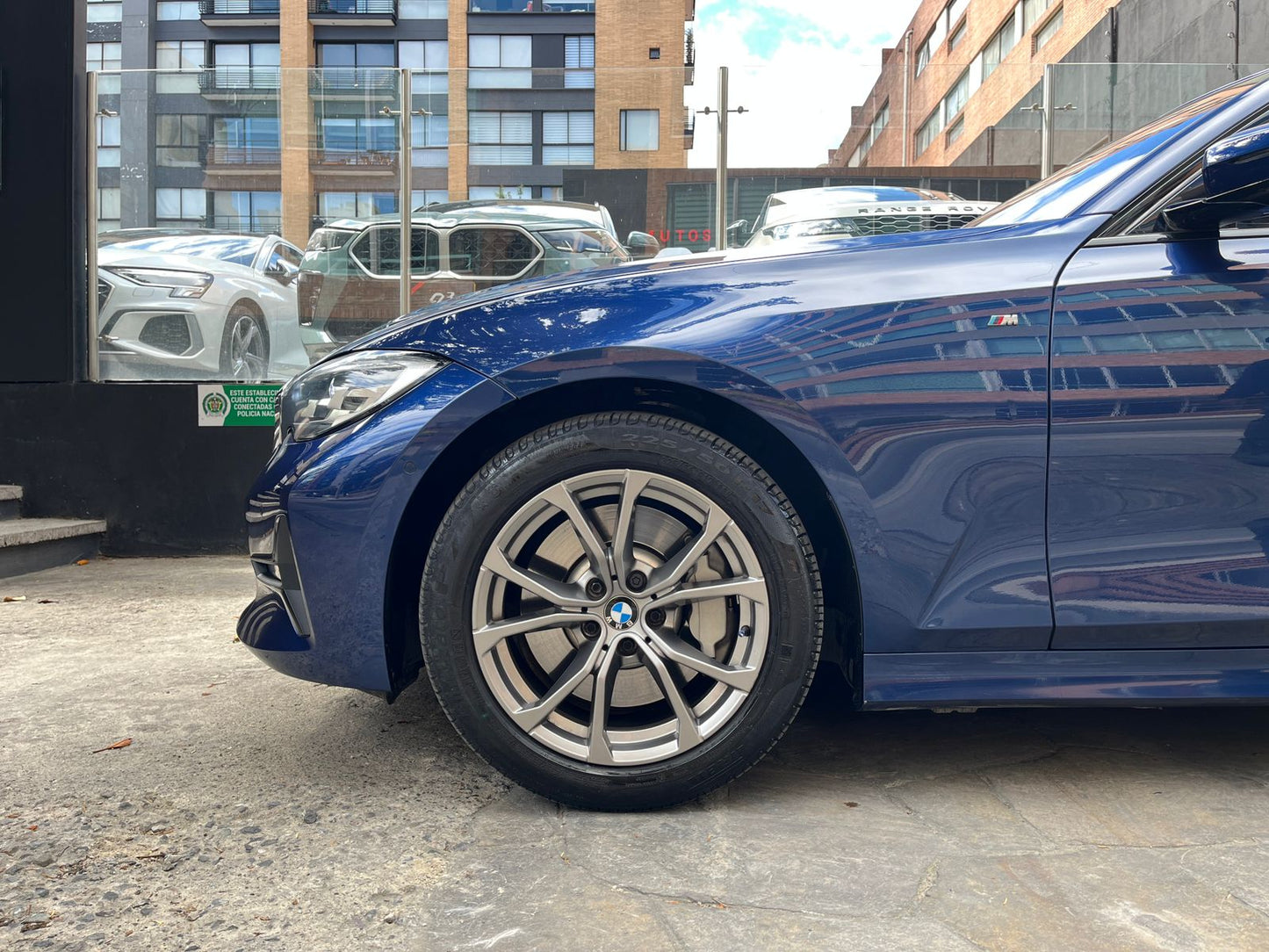 BMW 330i Sedan Modelo 2020