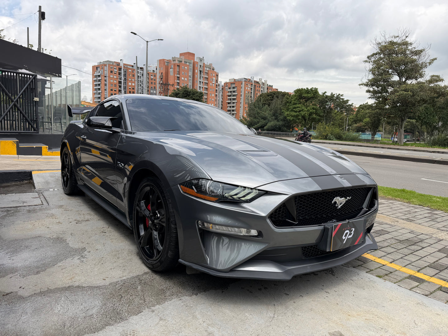 Ford Mustang GT Modelo 2022 - Autos 93