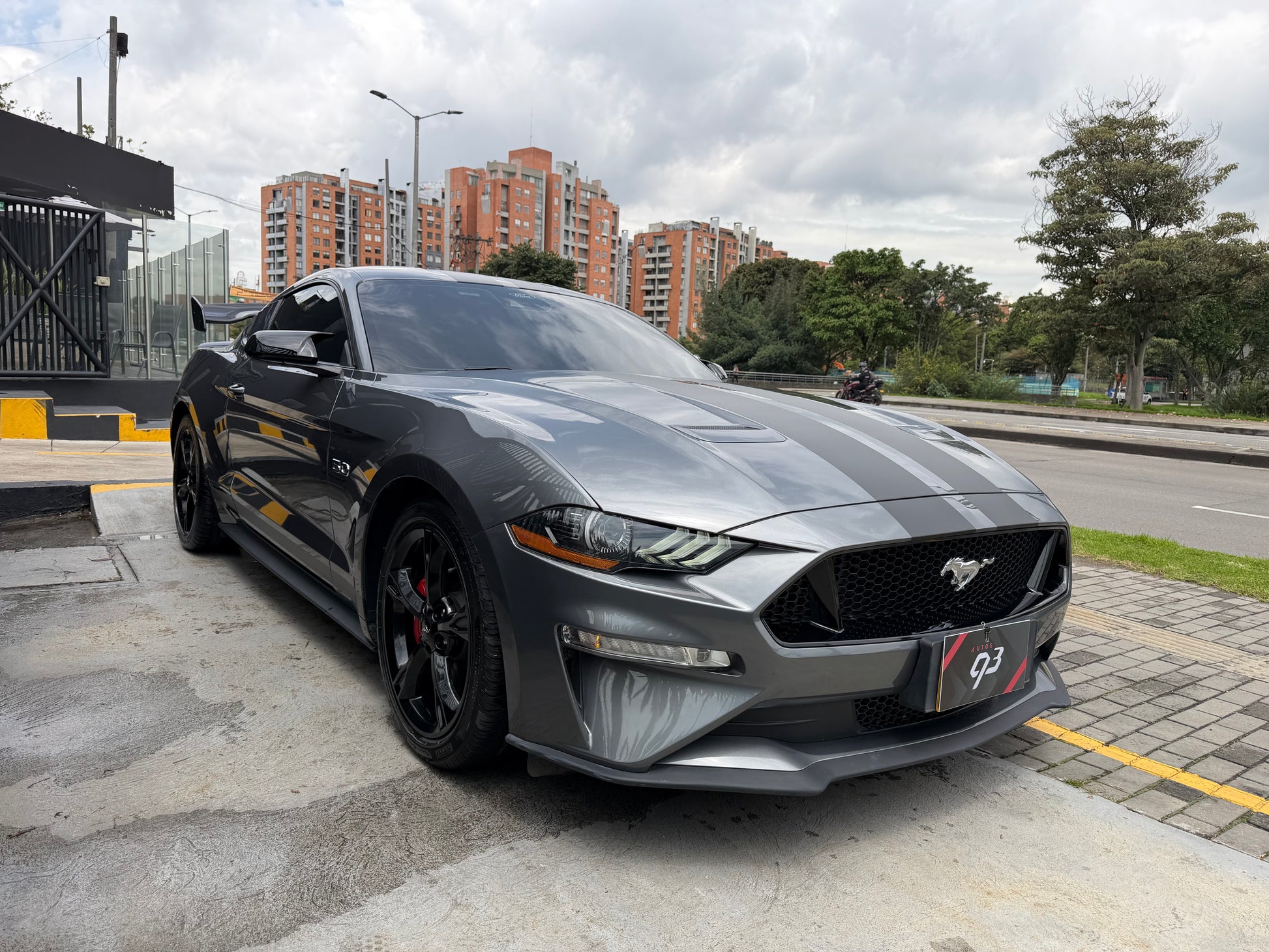 Ford Mustang GT Modelo 2022 - Autos 93
