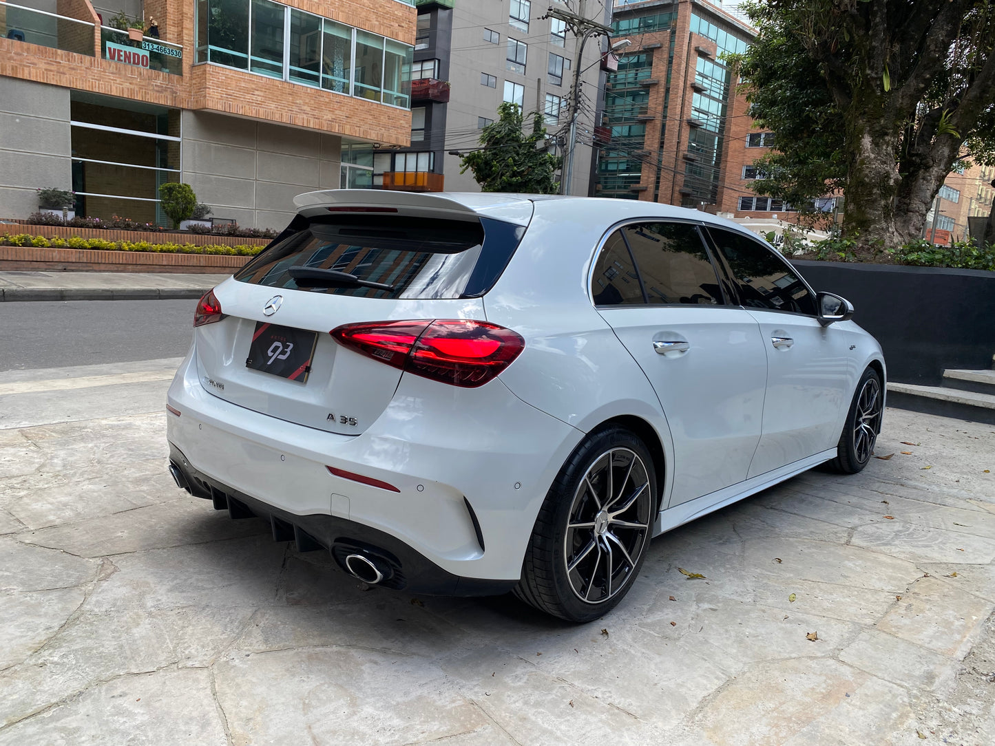 Mercedes-Benz AMG A35 4MATIC Híbrido Modelo 2023 - Autos 93