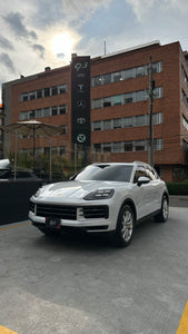 Porsche Cayenne Premium Package Plus Modelo 2024