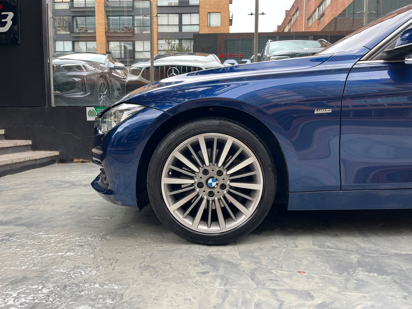 BMW 330i Modelo 2017