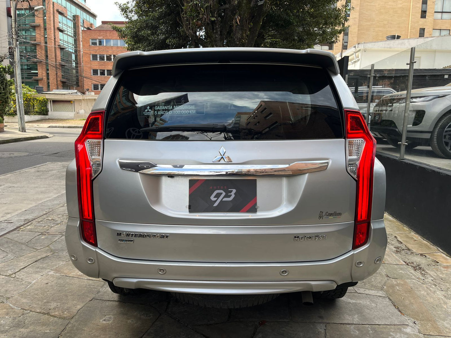 Mitsubishi Montero Modelo 2020