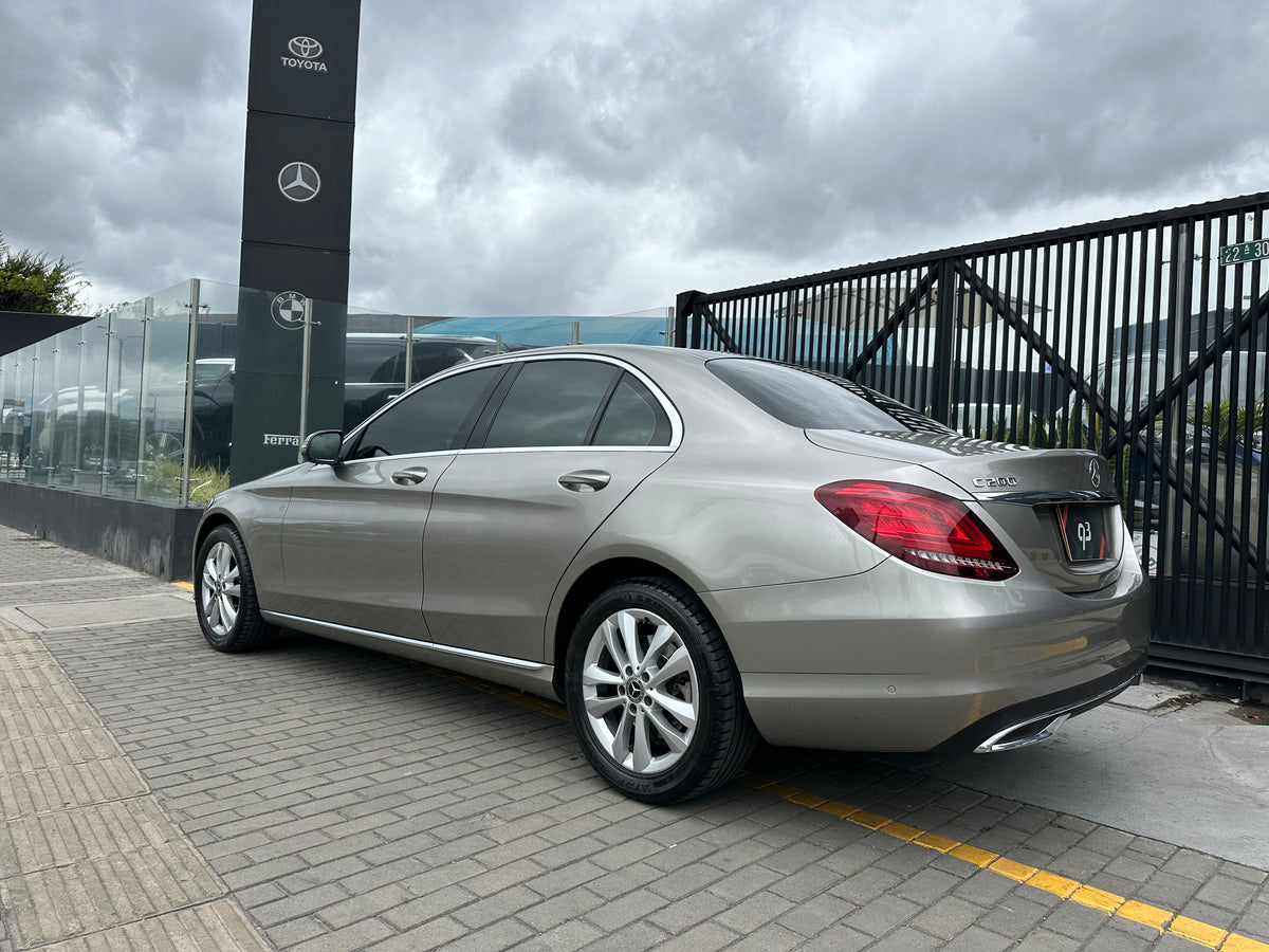 Mercedes-Benz C 200 Exclusive Modelo 2020