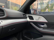 Cargar imagen en el visor de la galería, Mercedes-Benz AMG GLE 53 4MATIC Coupé Híbrido Modelo 2022
