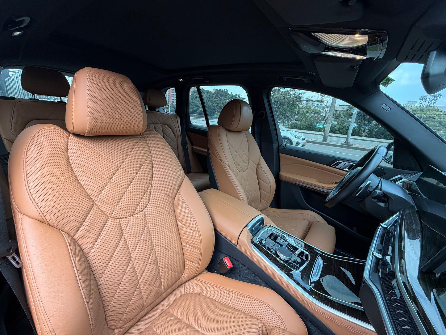 BMW X5 xDrive50e M Modelo 2024 - Autos 93