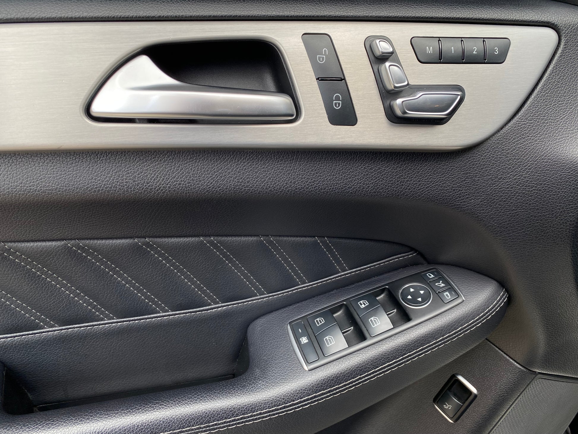Mercedes-Benz GLE 350D 4MATIC Coupé Modelo 2016 - Autos 93
