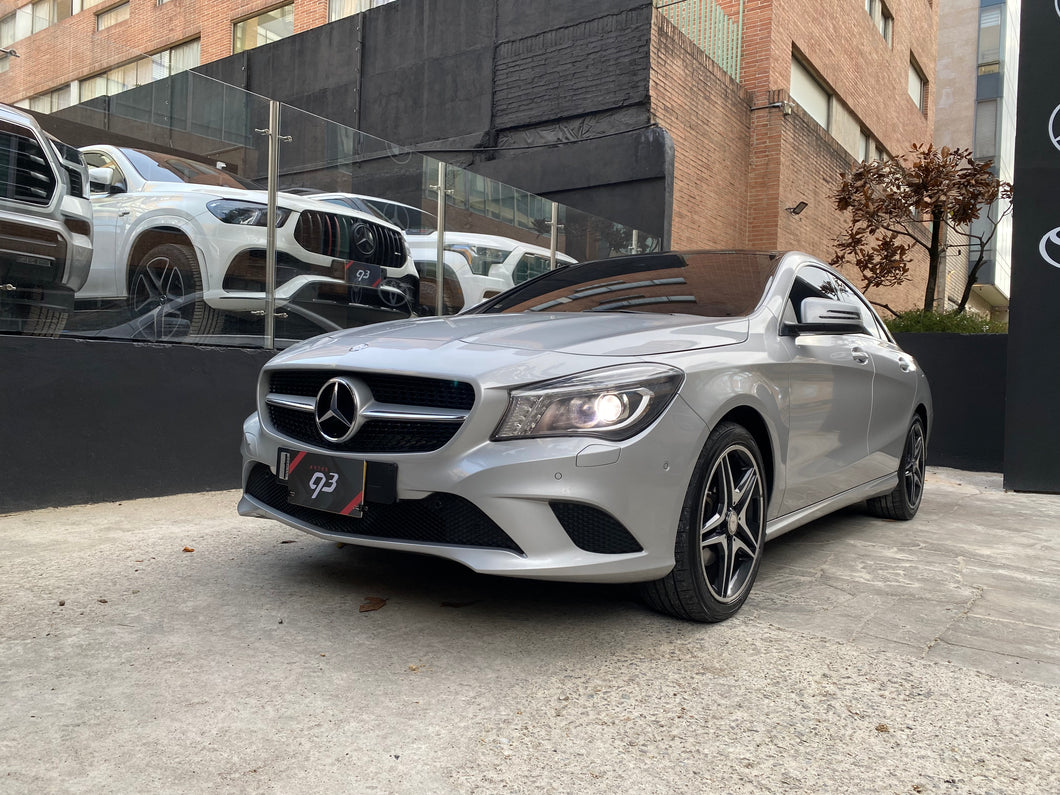 Mercedes-Benz CLA 180 Modelo 2016
