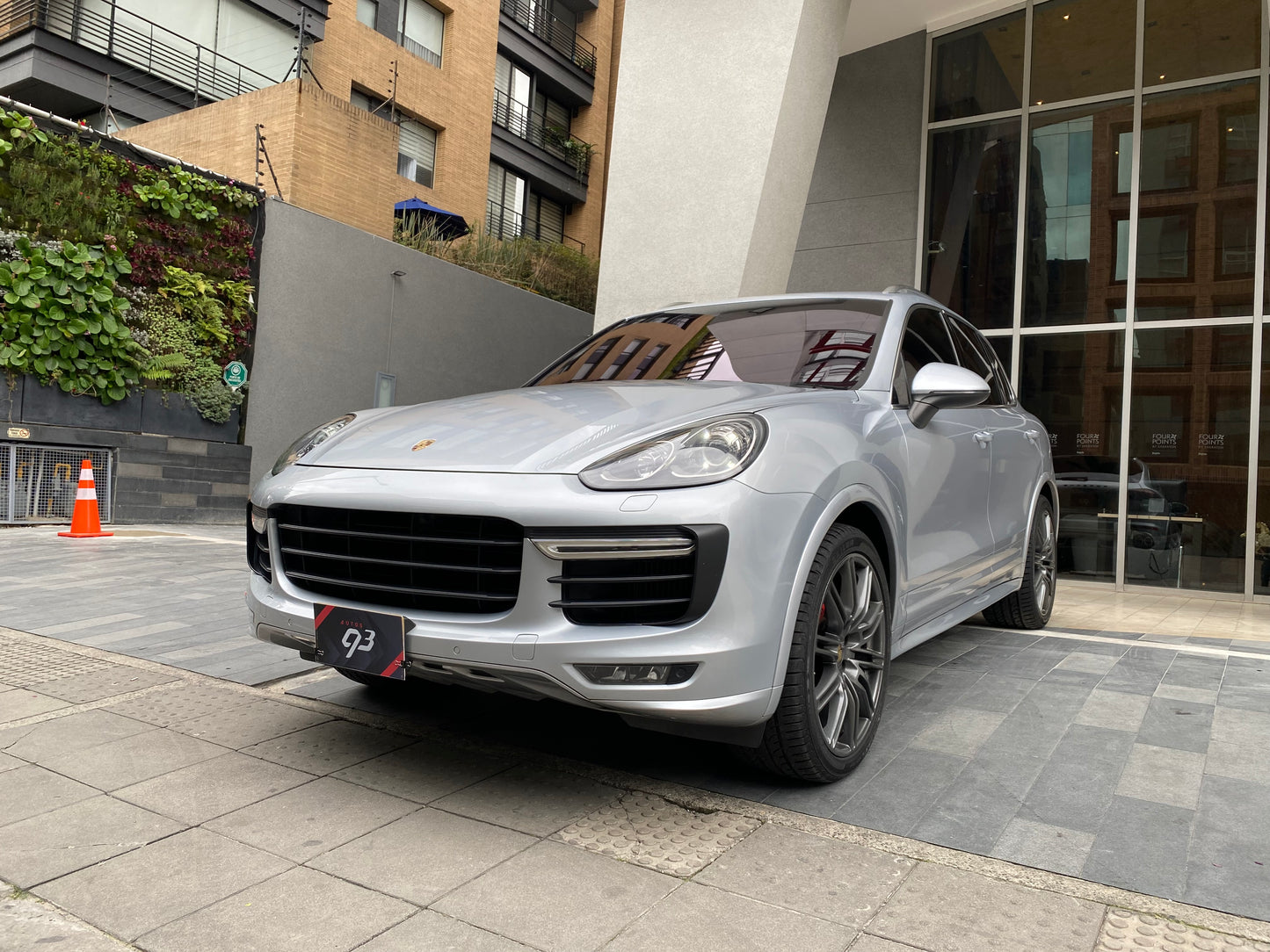 Porsche Cayenne GTS Modelo 2016 - Autos 93